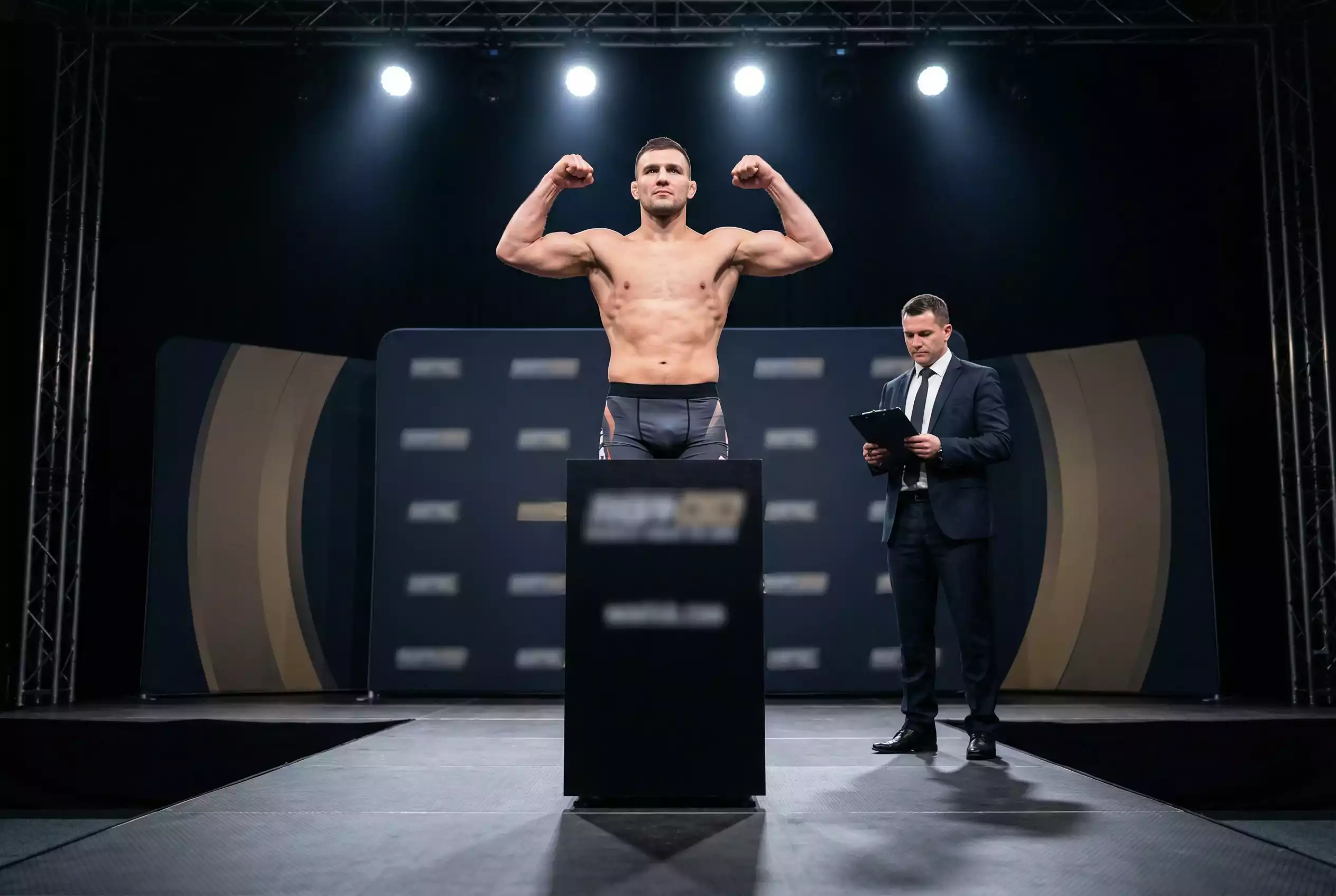 MMA Gewichtsklassen von Fliegengewicht bis Schwergewicht